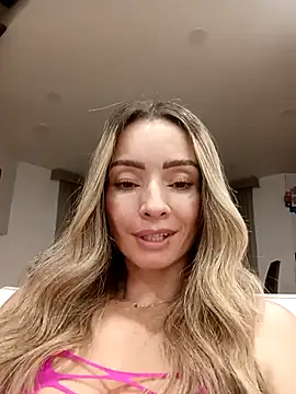Loly Horny online show from April 2026 03:02:01 AM