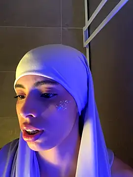 Snapshot of jhalila chatting on September 2025 01:39:01 AM jhalila online show from September 2025 01:39:01 AM