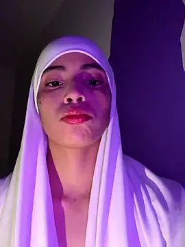 Snapshot of jhalila chatting on October 2025 01:50:02 AM jhalila online show from October 2025 01:50:02 AM