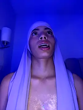 Snapshot of jhalila chatting on November 2025 10:46:01 PM jhalila online show from November 2025 10:46:01 PM