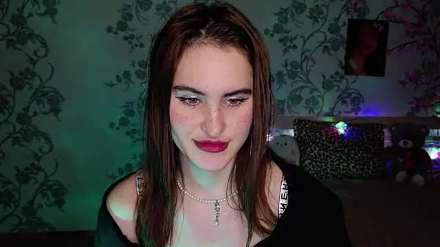 FridaCure online show from November 2025 07:14:02 PM