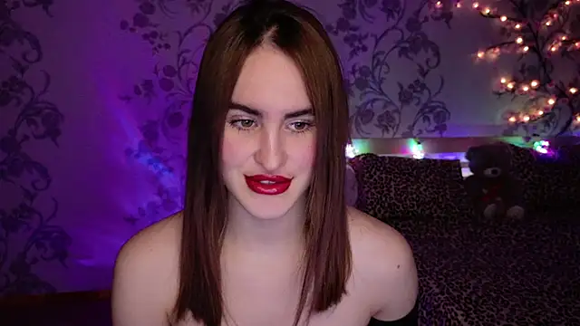 FridaCure online show from November 2025 07:14:01 PM