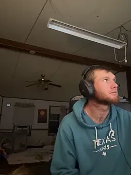 Snapshot of dcockell chatting on October 2025 06:14:02 AM dcockell online show from October 2025 06:14:02 AM