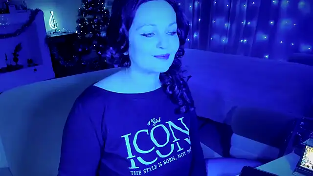 WitchBlueRose online show from December 2025 06:52:01 PM