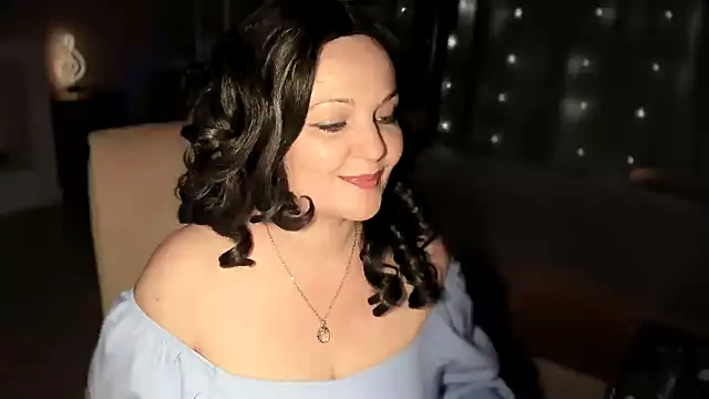 WitchBlueRose online show from January 2026 04:11:01 PM