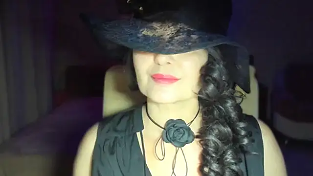 WitchBlueRose online show from November 2025 04:43:02 PM