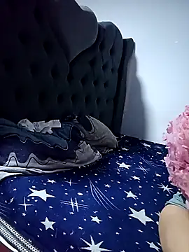 PequeArely online show from January 2025 03:12:02 AM