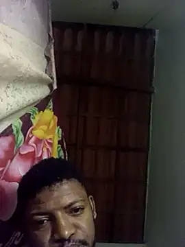 Snapshot of jhonleno78 chatting on March 2025 12:02:02 PM jhonleno78 online show from March 2025 12:02:02 PM