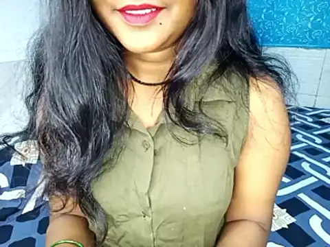 Snapshot of Muktha chatting on April 2026 04:52:01 AM Muktha online show from April 2026 04:52:01 AM