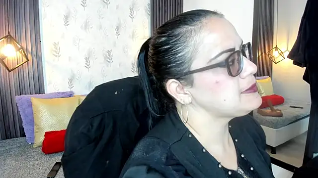 brigittemiller online show from October 2025 04:21:02 PM