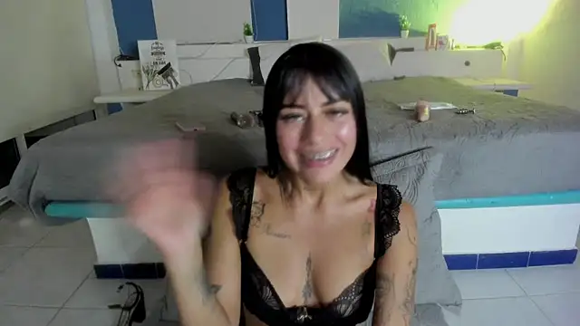 ZairaSofia1 online show from January 2025 12:33:01 AM