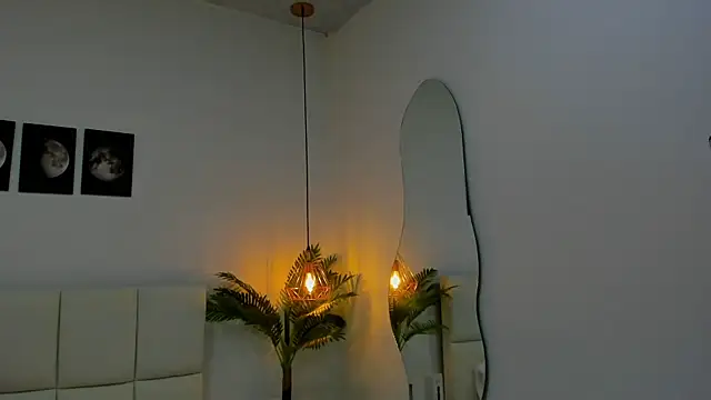 zoe rivers online show from November 2025 12:03:02 AM