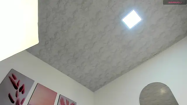 zoe rivers online show from April 2026 06:14:02 PM