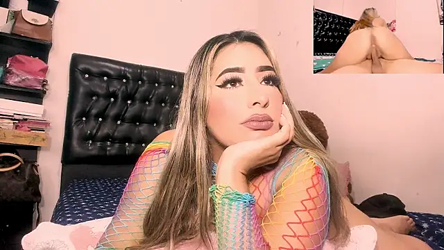 Snapshot of sexylatin_ chatting on February 2026 04:23:01 AM sexylatin online show from February 2026 04:23:01 AM