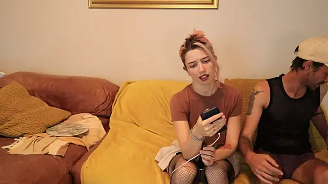 Luna OrionSky online show from March 2025 04:33:02 PM