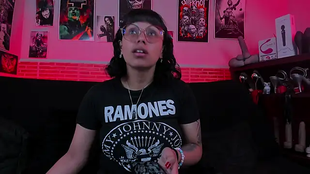 lilith-deveraux online show from September 2025 03:29:02 PM