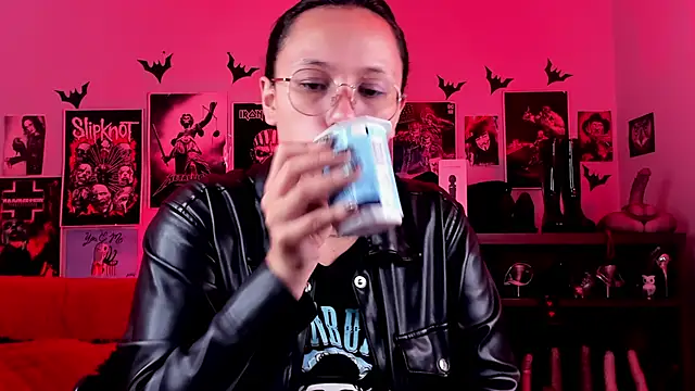 lilith-deveraux online show from April 2026 03:07:01 PM