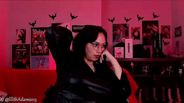 lilith-deveraux online show from April 2026 07:45:01 AM