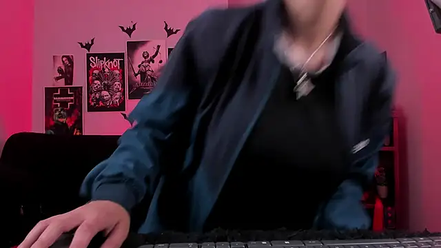 lilith-deveraux online show from November 2025 03:23:02 PM