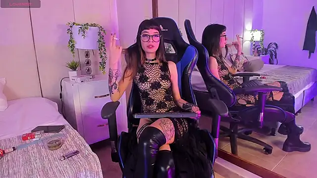 dayanne07 online show from November 2025 10:32:02 PM