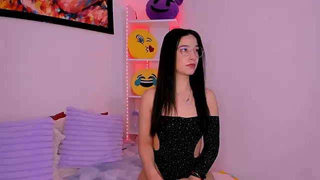 Snapshot of Manuelaa_mejiia chatting on October 2025 03:22:01 PM Manuelaa mejiia online show from October 2025 03:22:01 PM