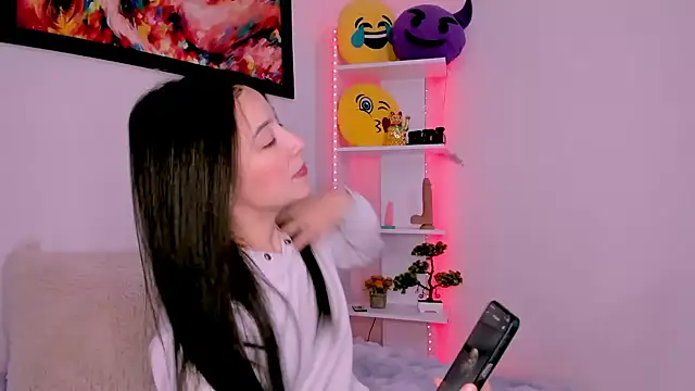 Manuelaa mejiia online show from September 2025 10:27:01 PM
