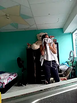 Karii-R online show from March 2026 03:24:02 PM