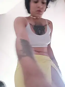 Karii-R online show from July 2026 04:04:02 PM