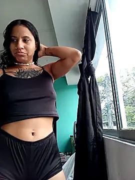 Karii-R online show from March 2026 01:24:01 PM