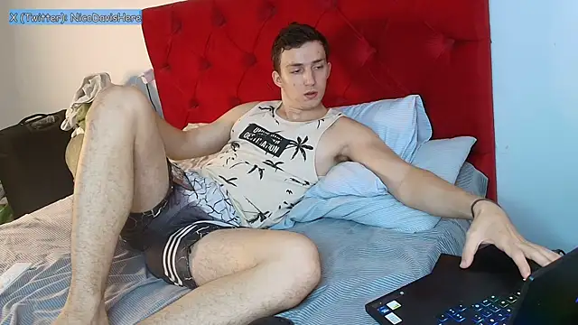 NicoDavisHere online show from May 2026 01:06:02 AM