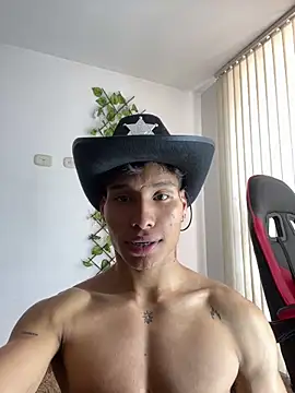 darkviper26 online show from November 2025 06:57:01 PM