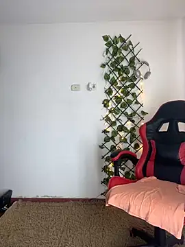 darkviper26 online show from October 2025 12:29:02 PM