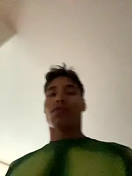 darkviper26 online show from October 2025 10:44:01 PM