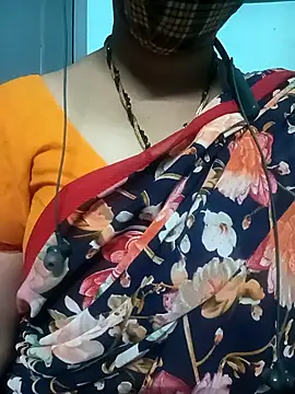 Snapshot of gunjan22 chatting on October 2025 10:25:01 AM gunjan22 online show from October 2025 10:25:01 AM