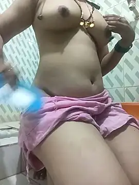 Snapshot of gunjan22 chatting on October 2025 12:06:02 PM gunjan22 online show from October 2025 12:06:02 PM