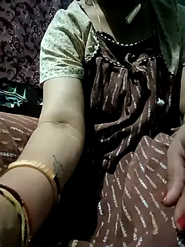 Snapshot of gunjan22 chatting on February 2025 02:52:01 PM gunjan22 online show from February 2025 02:52:01 PM