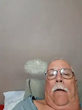 Snapshot of NawtyB1965 chatting on June 2026 03:15:02 AM NawtyB1965 online show from June 2026 03:15:02 AM