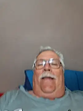 NawtyB1965 online show from October 2025 03:16:01 AM