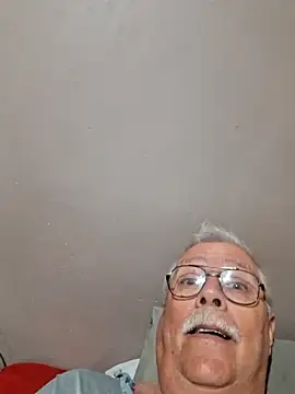 Snapshot of NawtyB1965 chatting on June 2026 04:06:02 AM NawtyB1965 online show from June 2026 04:06:02 AM