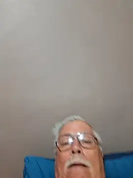 NawtyB1965 online show from December 2025 02:43:02 AM