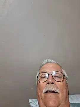 Snapshot of NawtyB1965 chatting on May 2026 03:54:02 AM NawtyB1965 online show from May 2026 03:54:02 AM