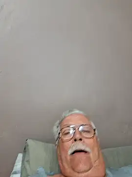 Snapshot of NawtyB1965 chatting on May 2026 03:43:02 AM NawtyB1965 online show from May 2026 03:43:02 AM