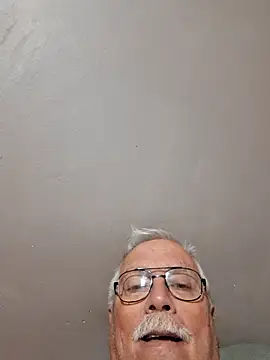 Snapshot of NawtyB1965 chatting on June 2026 04:28:02 AM NawtyB1965 online show from June 2026 04:28:02 AM