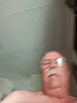 NawtyB1965 online show from December 2025 04:00:01 PM