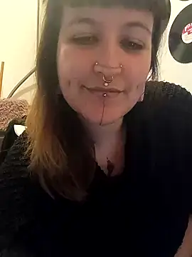 SweetPivoinee online show from December 2024 07:22:01 PM