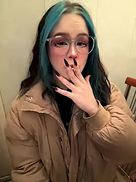 Snapshot of MaddisonHaas chatting on December 2025 11:38:02 PM MaddisonHaas online show from December 2025 11:38:02 PM