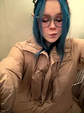 Snapshot of MaddisonHaas chatting on October 2025 01:04:02 AM MaddisonHaas online show from October 2025 01:04:02 AM