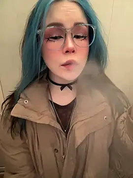 Snapshot of MaddisonHaas chatting on December 2025 12:10:02 AM MaddisonHaas online show from December 2025 12:10:02 AM