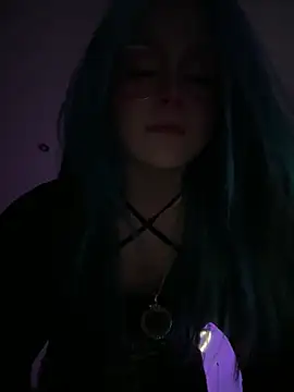 Snapshot of MaddisonHaas chatting on December 2025 01:33:02 AM MaddisonHaas online show from December 2025 01:33:02 AM