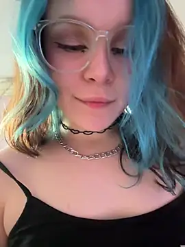 Snapshot of MaddisonHaas chatting on March 2025 11:26:02 PM MaddisonHaas online show from March 2025 11:26:02 PM